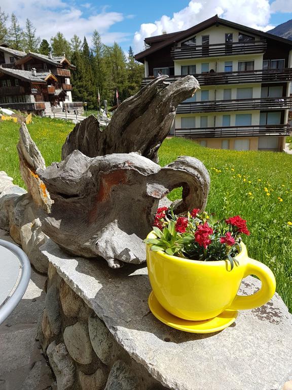 Hotel Alpenperle Saas-Fee Eksteriør bilde