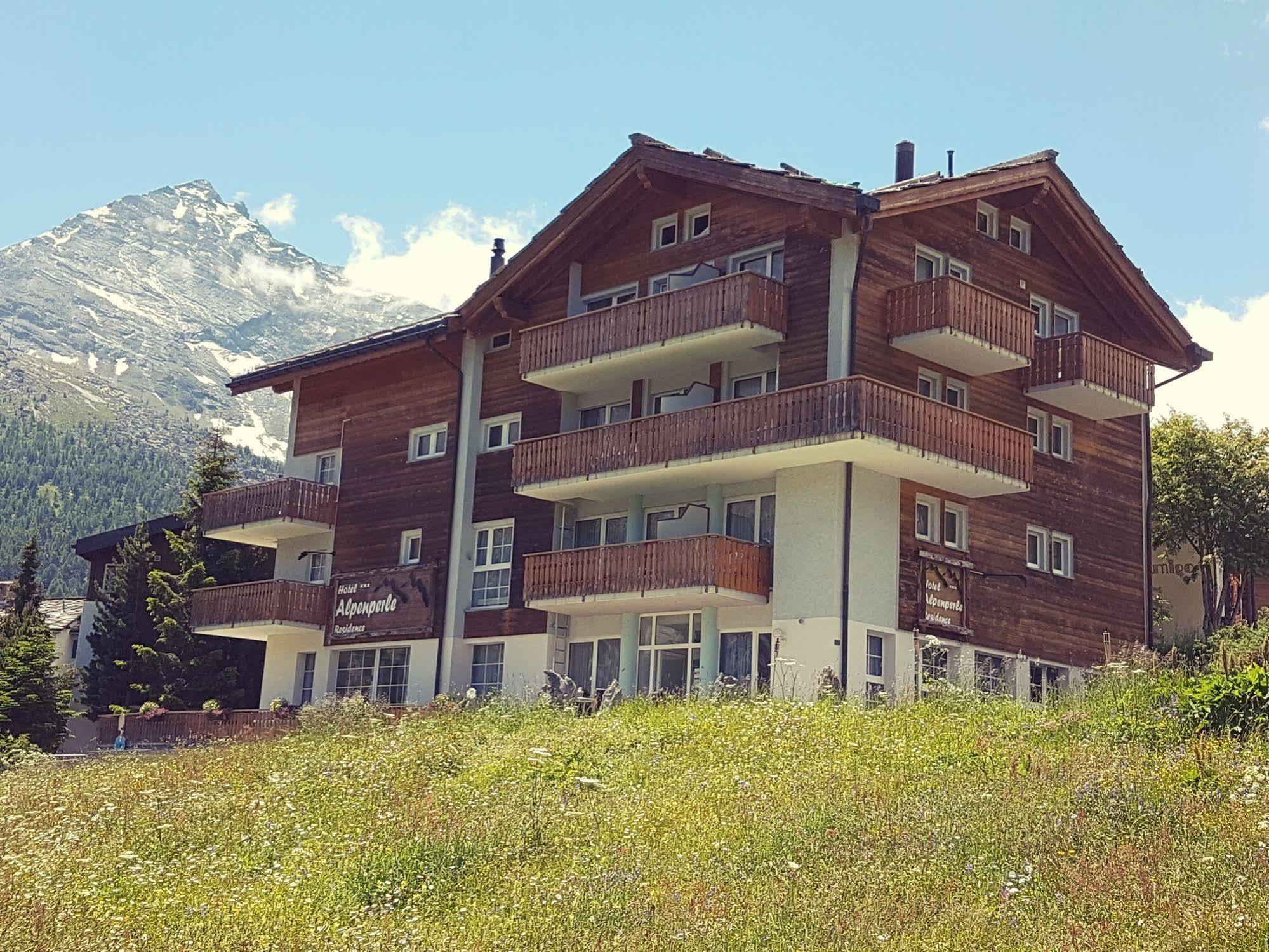Hotel Alpenperle Saas-Fee Eksteriør bilde