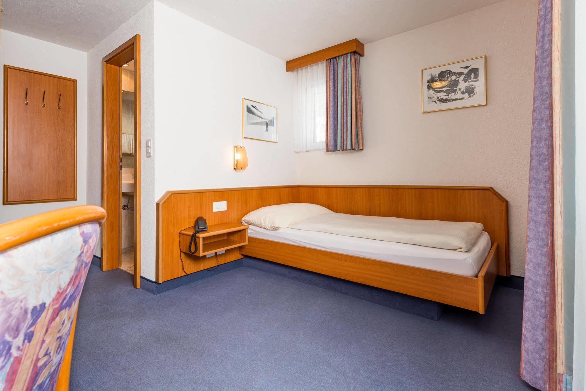 Hotel Alpenperle Saas-Fee Eksteriør bilde