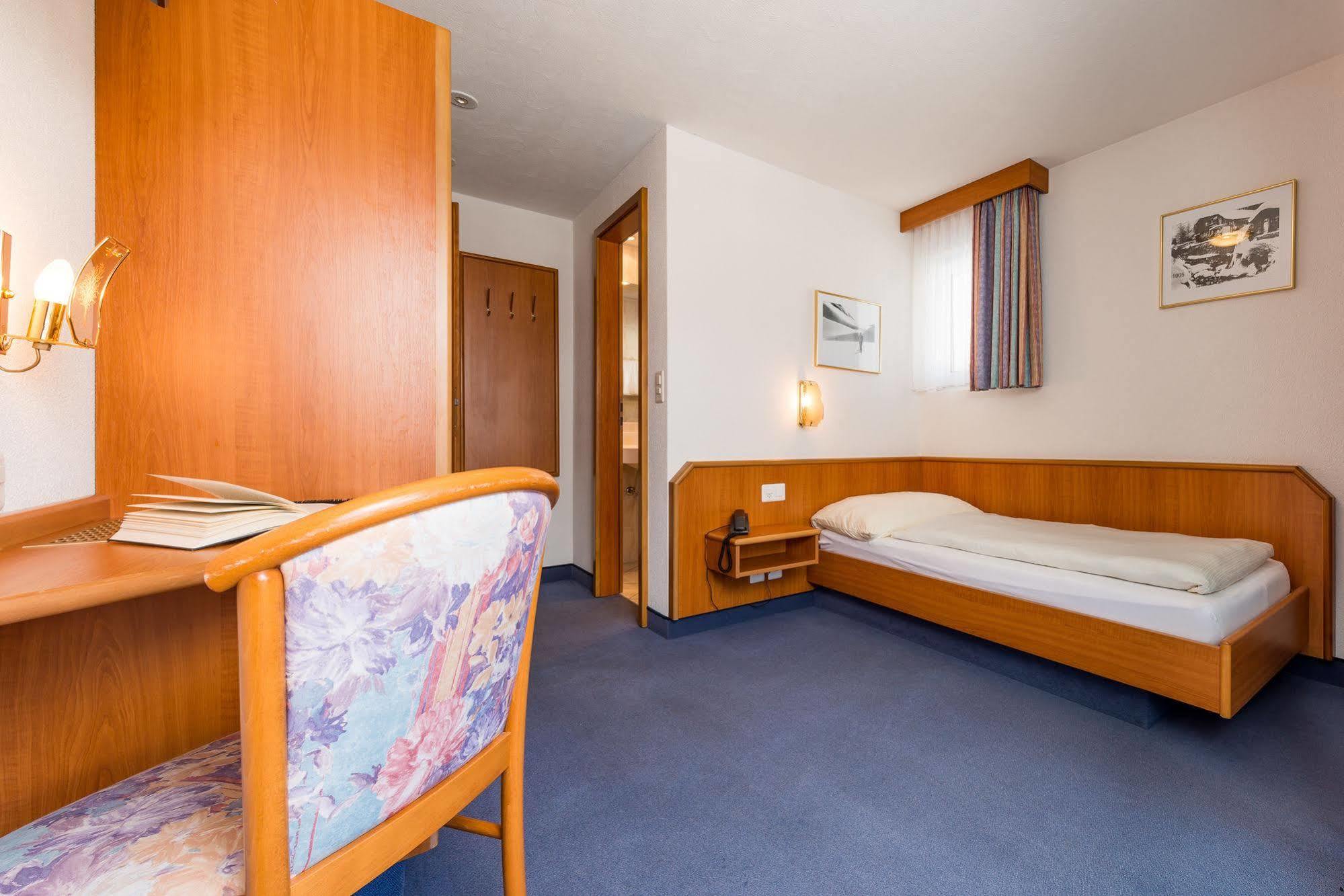 Hotel Alpenperle Saas-Fee Eksteriør bilde