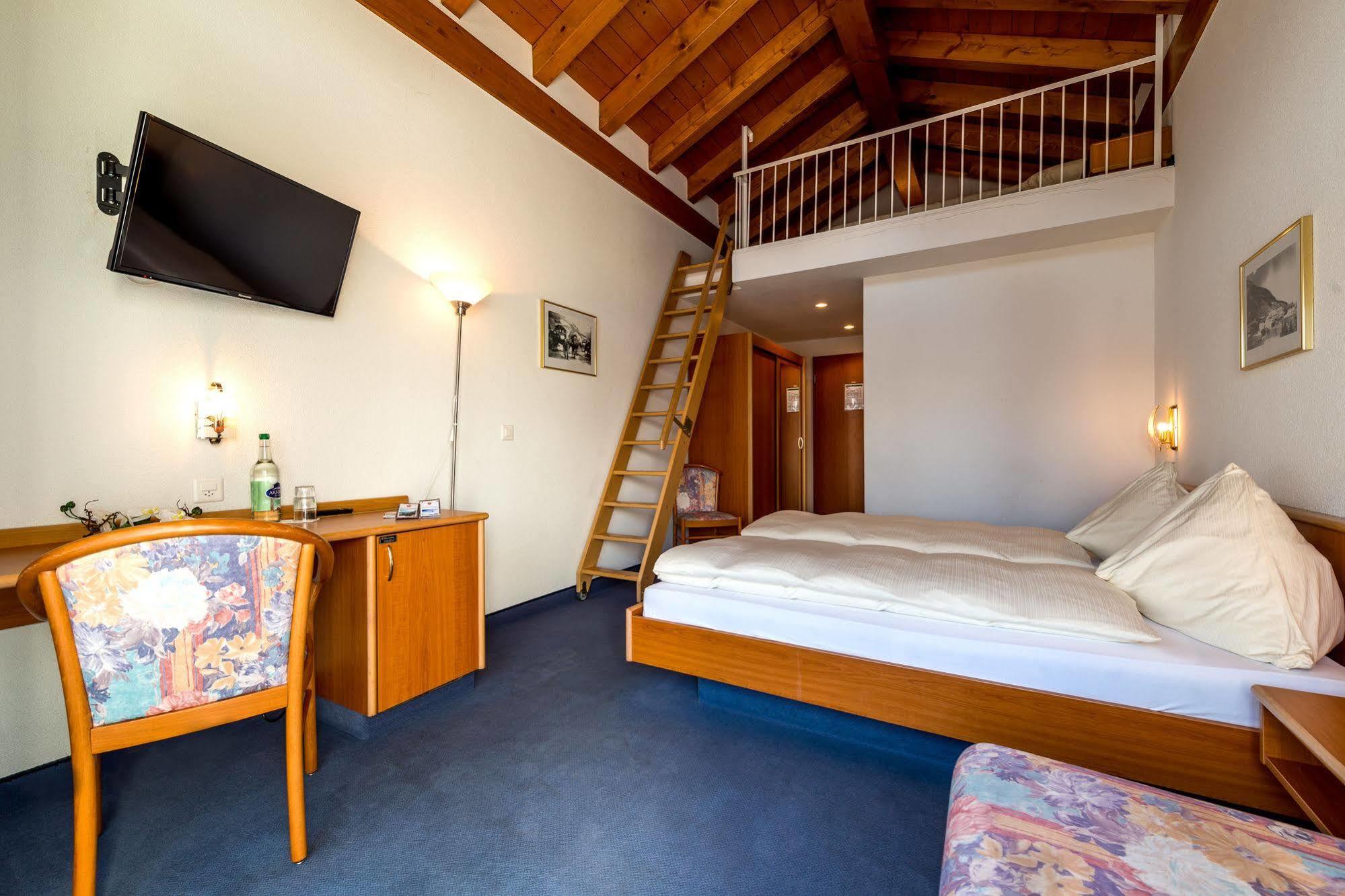 Hotel Alpenperle Saas-Fee Eksteriør bilde