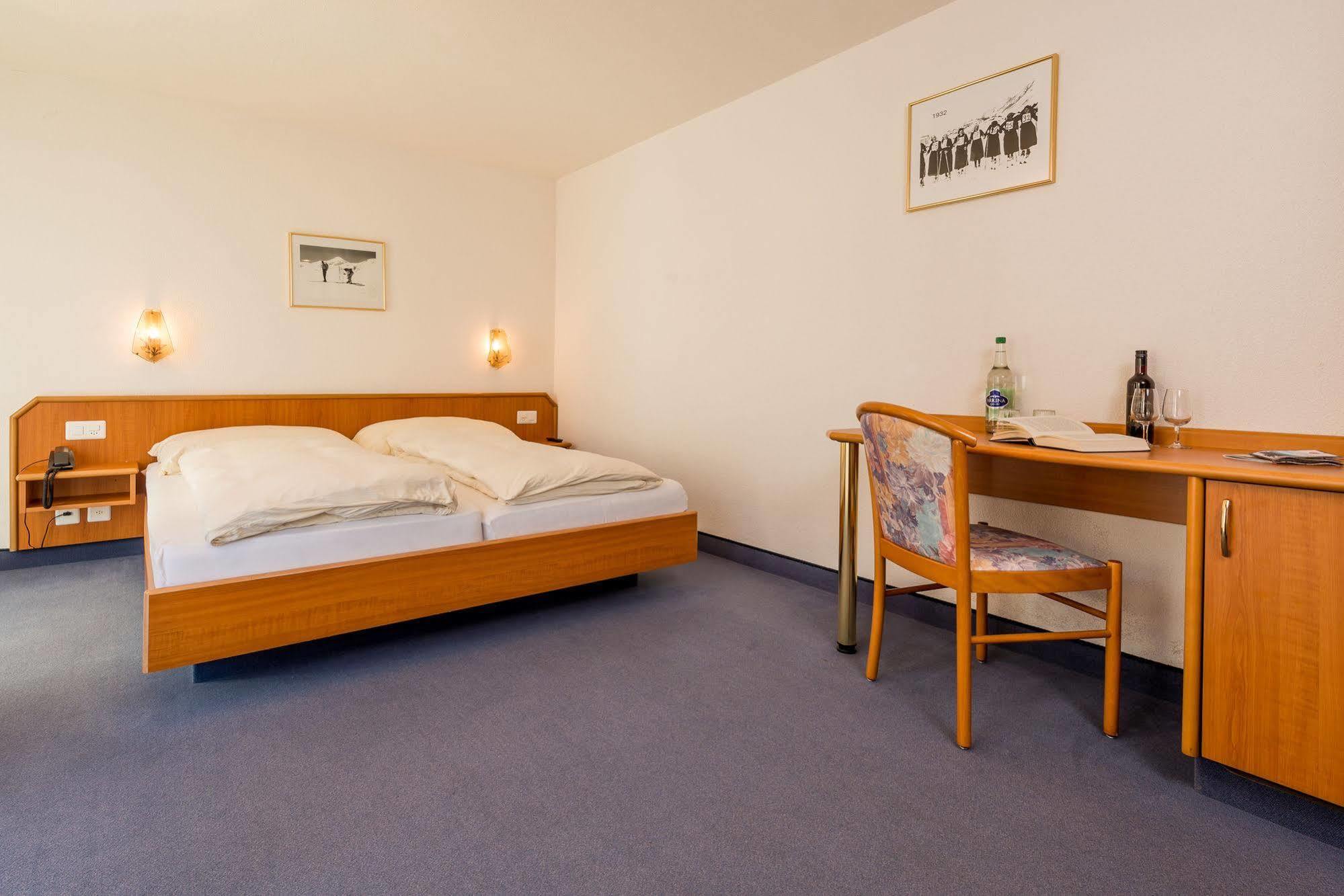 Hotel Alpenperle Saas-Fee Eksteriør bilde