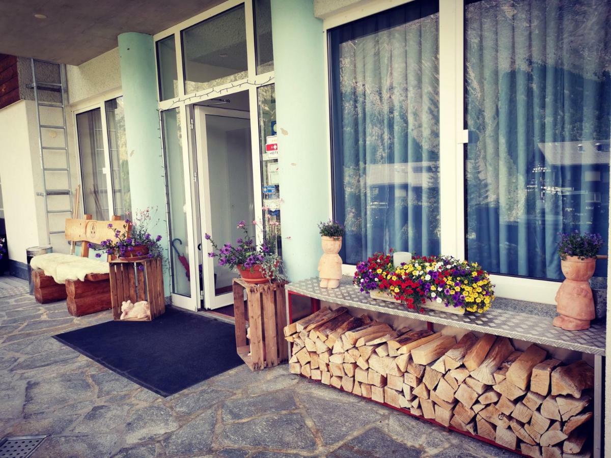 Hotel Alpenperle Saas-Fee Eksteriør bilde